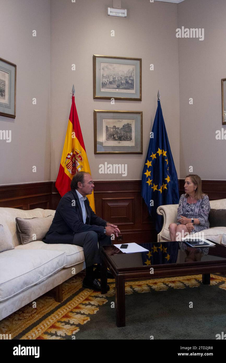 Madrid, 24/08/2016. Il presidente del Congresso dei deputati Ana Pastor incontra il presidente del Senato Pío García Escudero. Foto: Isabel Permuy ARCHDC. Crediti: Album / Archivo ABC / Isabel B Permuy Foto Stock