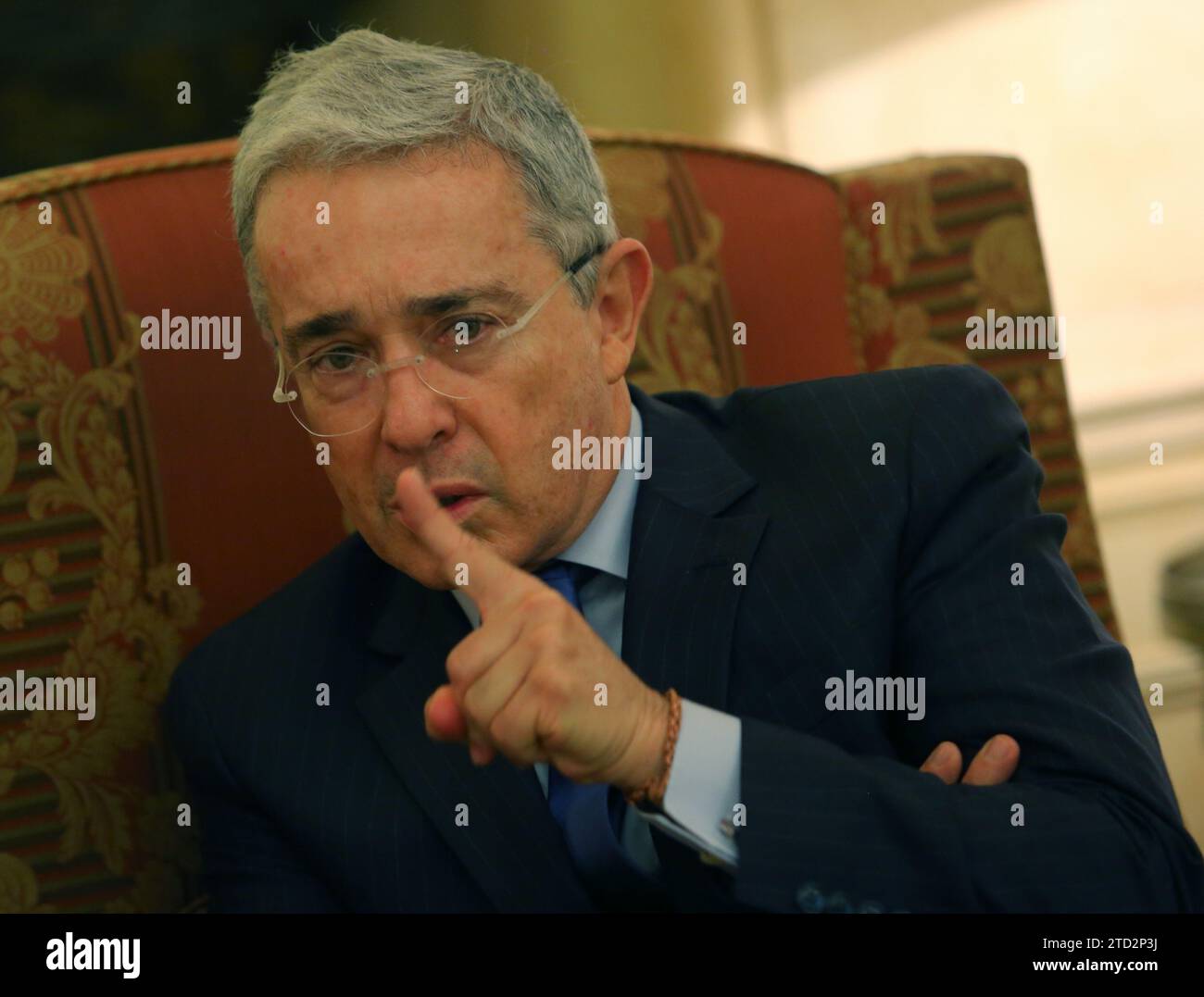 Madrid, 07/08/2016. Intervista a Álvaro Uribe, ex presidente della Colombia. Foto: Ernesto Agudo ARCHDC. Crediti: Album / Archivo ABC / Ernesto Agudo Foto Stock