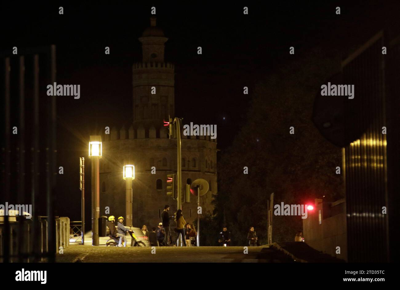 11/04/2014. Siviglia, 30/03/2019. Ora terrestre. La Gold Tower. Foto: Juan Flores Archsev. Crediti: Album / Archivo ABC / Juan Flores Foto Stock
