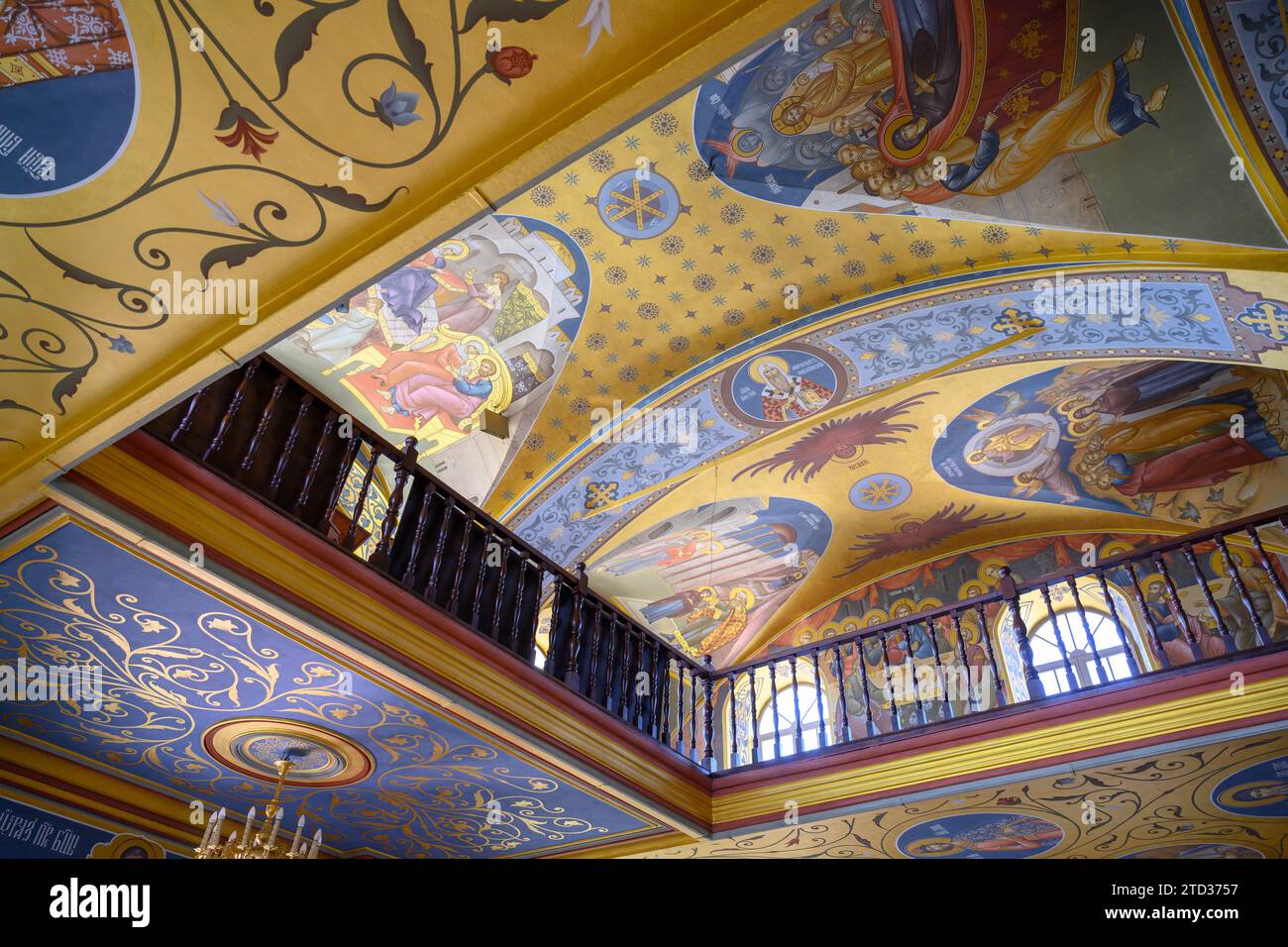 Dipinti sul soffitto nella cappella del monastero Alexander Svirsky in Carelia Foto Stock