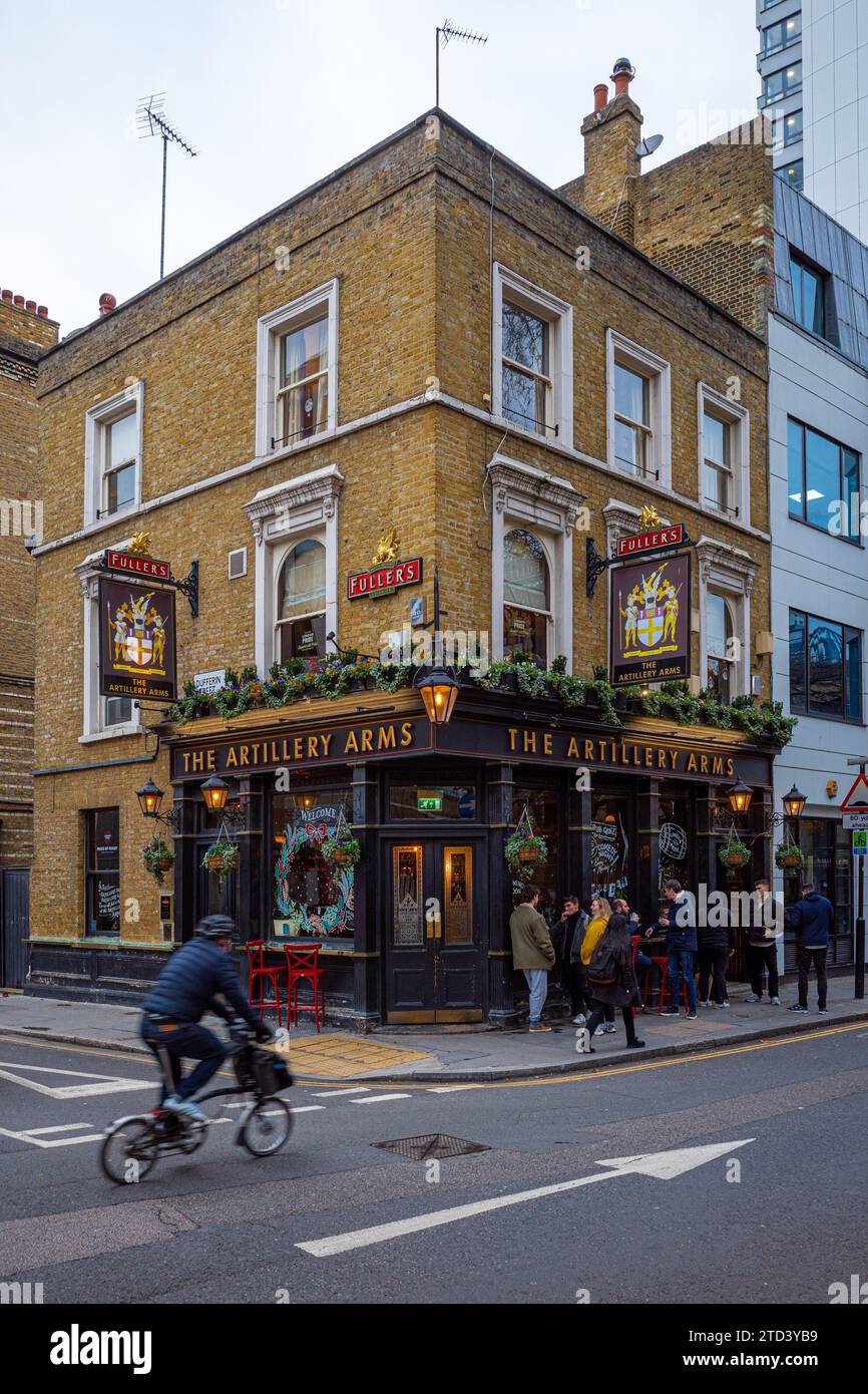 L'Artiglieria Arms Pub sulla riga Bunhill nel centro di Londra vicino a Old Street. Foto Stock