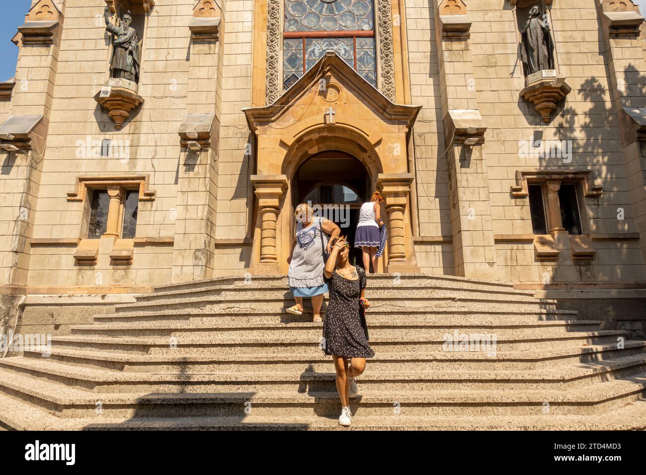 La Chiesa della madre di Dio a Batumi, cattedrale ortodossa georgiana, costruita come chiesa cattolica tra il 1898 e il 1903. Architetto Aleksander Rogojski Foto Stock