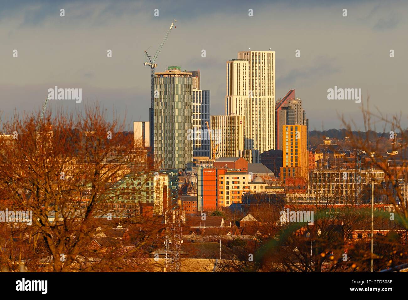 Una vista degli alti edifici dell'Arena Quarter nel centro di Leeds, West Yorkshire, Regno Unito Foto Stock