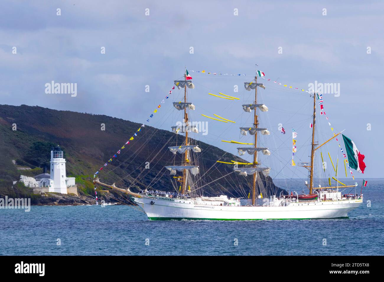 La nave alta messicana Cuauhtemoc arriva a Falmouth per le regate di navi alte Magellan-Elcano Foto Stock