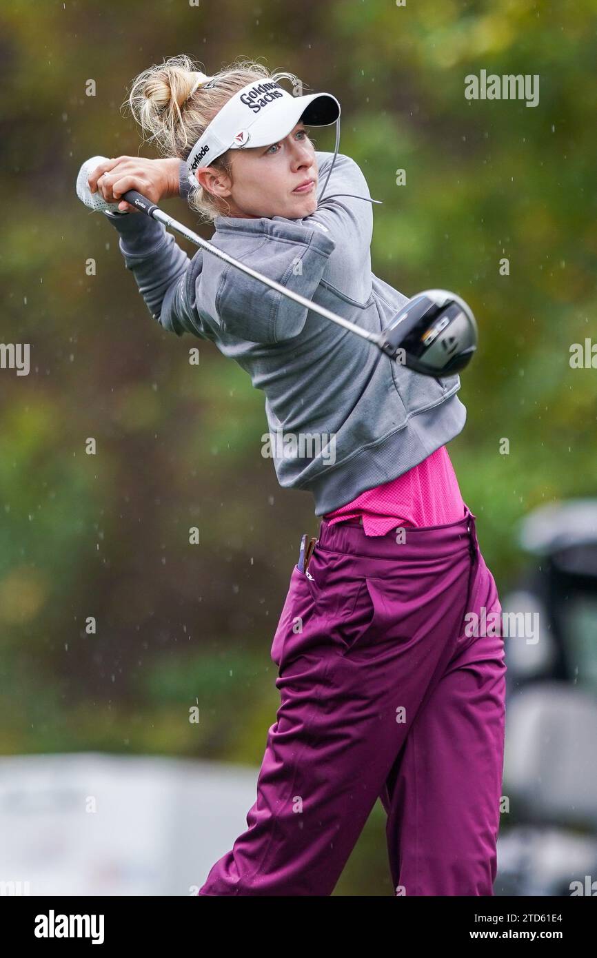 Orlando, Florida, USA. 16 dicembre 2023, Orlando, Florida, USA: Nelly Korda siede in un golf cart al dodicesimo green durante il PNC Championship Pro-Am 2023 al Ritz-Carlton Golf Club. (Immagine di credito: © Debby Wong/ZUMA Press Wire) SOLO USO EDITORIALE! Non per USO commerciale! Crediti: ZUMA Press, Inc./Alamy Live News Foto Stock