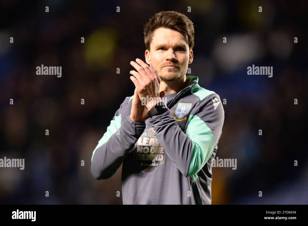 Danny Röhl Manager di Sheffield Wednesday festeggia a tempo pieno raccogliendo 3 punti dopo la partita del campionato Sky Bet Sheffield Wednesday vs Queens Park Rangers a Hillsborough, Sheffield, Regno Unito, 16 dicembre 2023 (foto di Craig Cresswell/News Images) in , il 12/16/2023. (Foto di Craig Cresswell/News Images/Sipa USA) Foto Stock