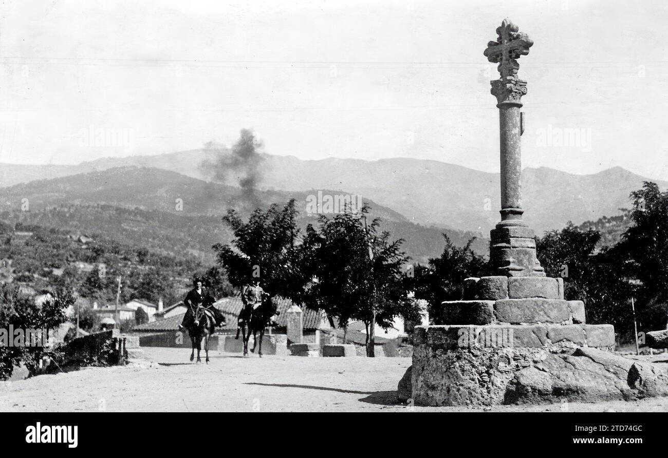 Ávila, agosto 1928. La pietra simbolica attraversa. Crediti: Album / Archivo ABC / Mayoral Encinar Foto Stock