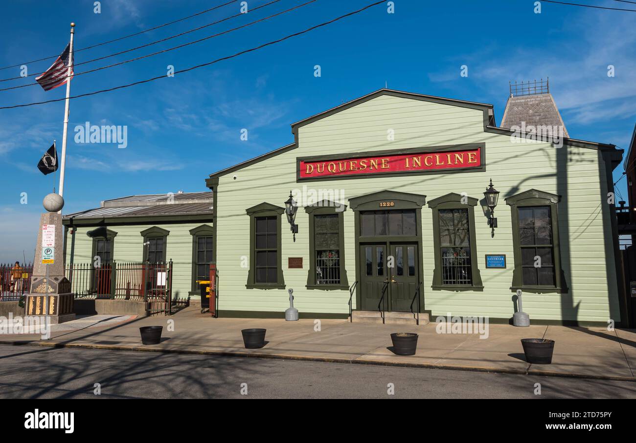 L'edificio Duquesne Incline sulla Grandview Avenue nel Mt Washington a Pittsburgh, Pennsylvania, Stati Uniti Foto Stock