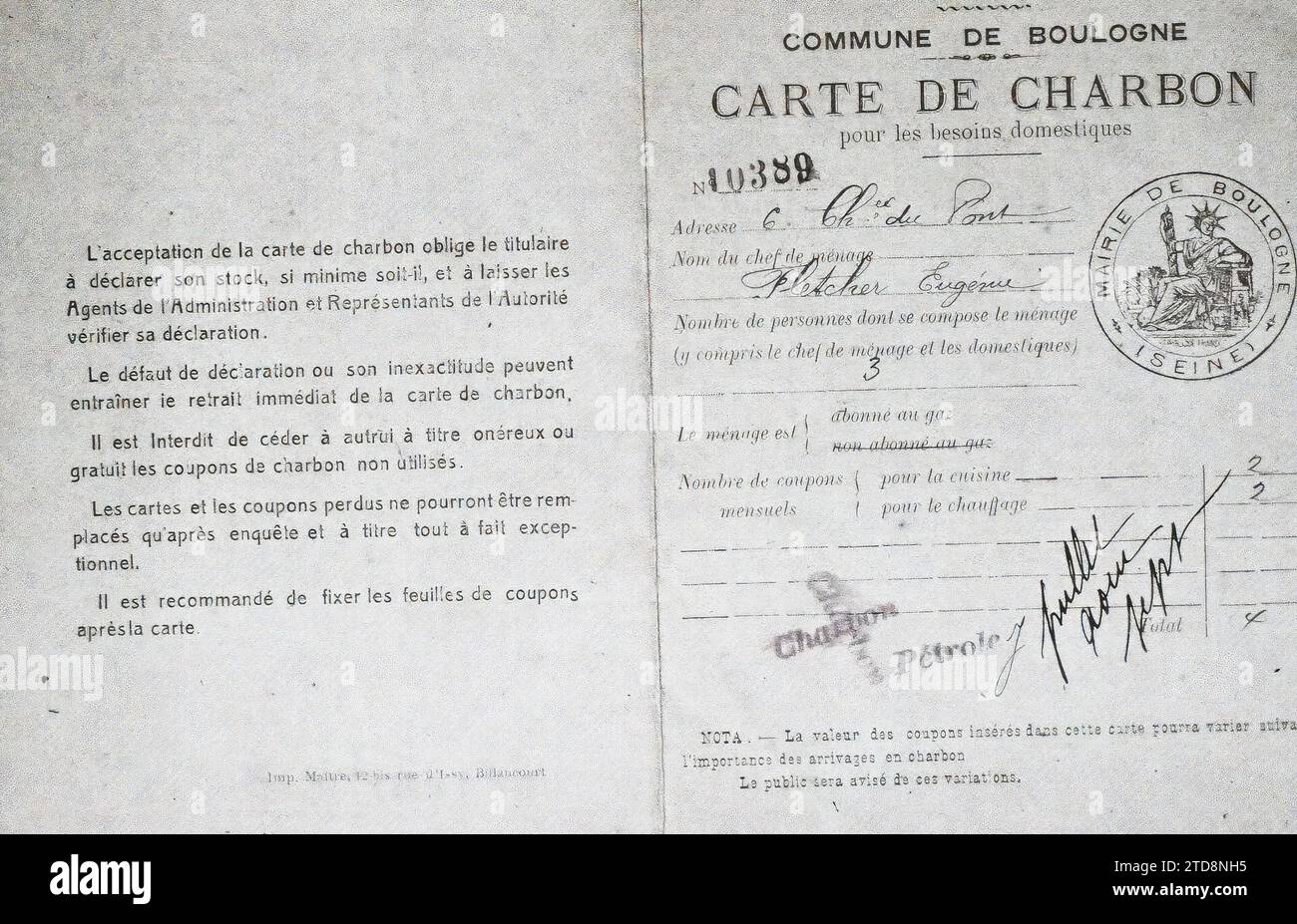 Boulogne, Francia Coal Map, prima guerra mondiale, sforzo bellico, lavoro bellico, mappa, carenze, razionamento, Francia, Parigi, mappa del carbone, Boulogne propriété d'Albert Kahn, 01/09/1918 - 30/09/1918, Léon, Auguste, fotografo, Autochrome, foto, vetro, Autochrome, foto, positivo, orizzontale, dimensioni 9 x 12 cm Foto Stock