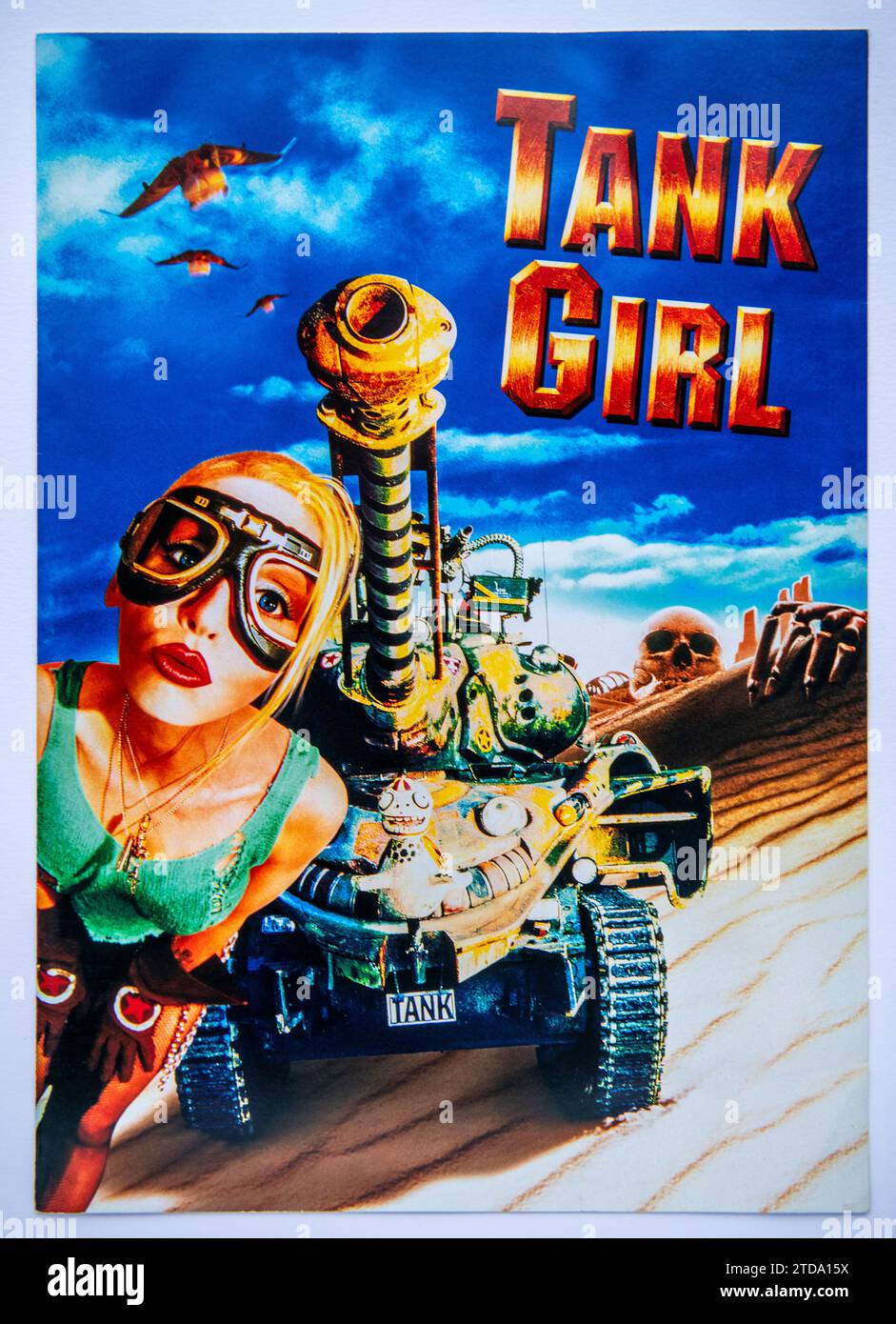 Prima copertina di informazioni pubblicitarie per Tank Girl, un film d'azione fantascientifico uscito nel 1995 Foto Stock