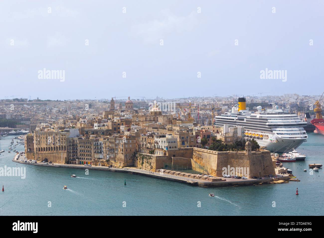 Vista del Porto grande da Upper Barracca Gardens, Valletta, Malta. Foto Stock