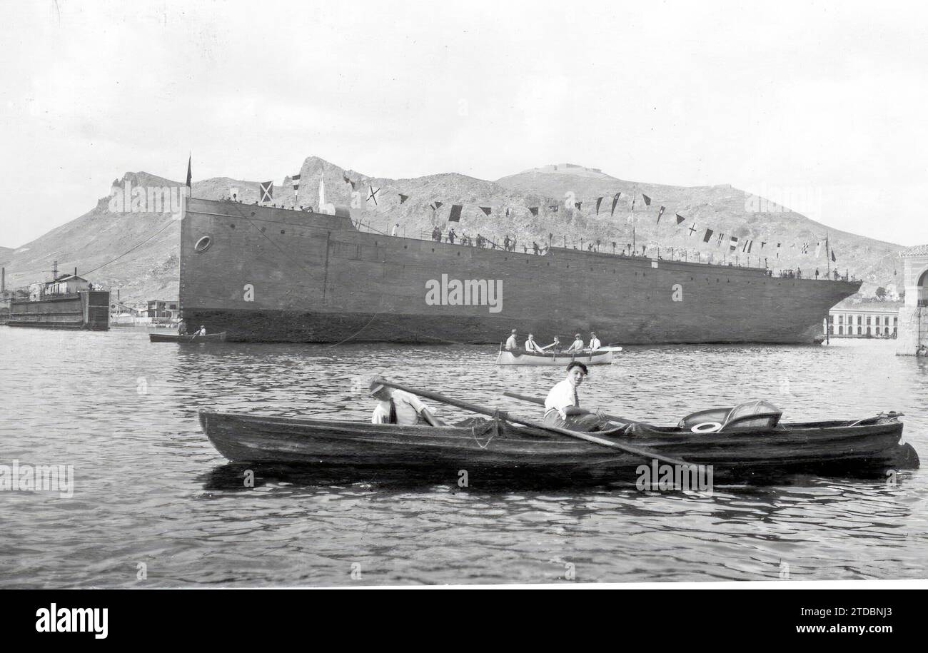 09/30/1918. Cartagena. Lancio di una nave. Il piroscafo da 3000 tonnellate "Romeu", costruito per il commercio nazionale. Crediti: Album / Archivo ABC / Casau Foto Stock