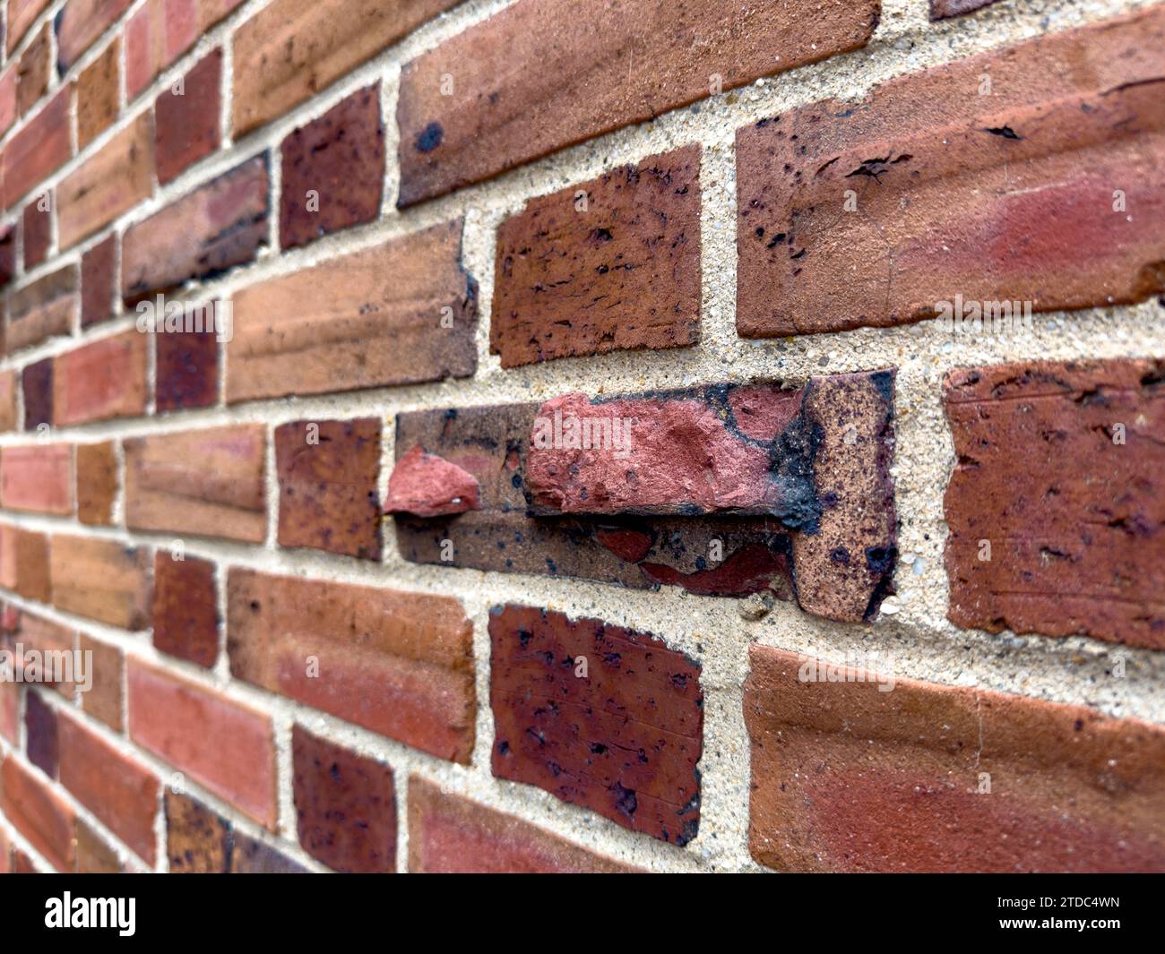 Vecchio muro in mattoni rossi vintage con texture Foto Stock