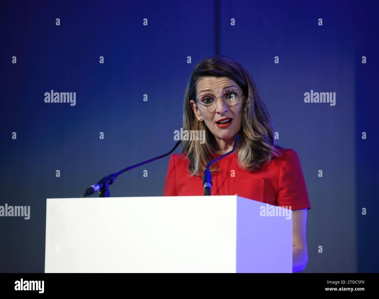 Madrid, 03/05/2020. Yolanda Díaz, Ministro del lavoro e dell'economia del lavoro, in occasione della cerimonia di apertura del 'Congresso UP 20+20: Professioni unite per un mondo che cambia'. Foto: Óscar del Pozo. ARCHDC. Crediti: Album / Archivo ABC / Oscar del Pozo Foto Stock