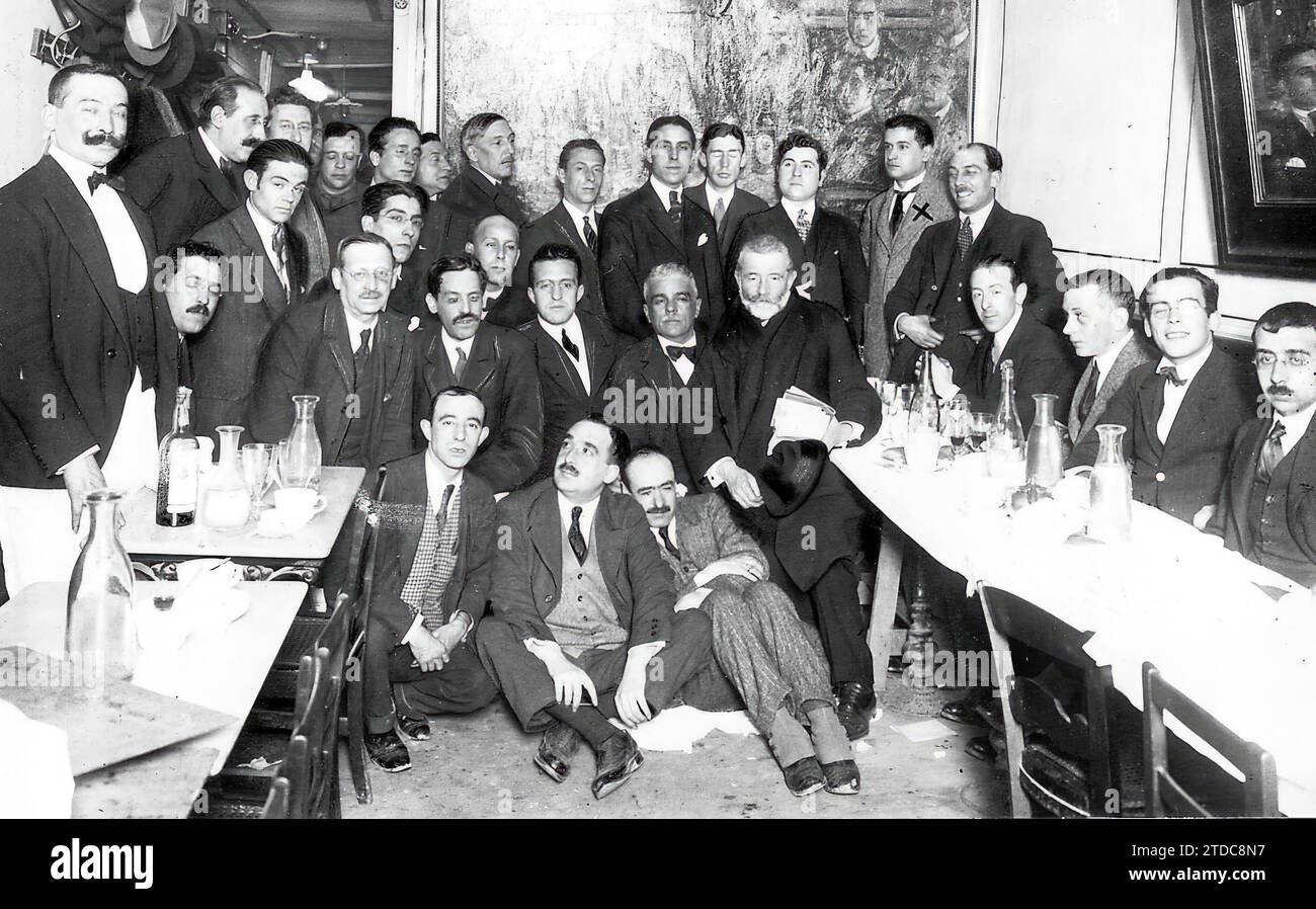 01/05/1921. Madrid. Al banchetto del Cafe de Pombo in onore dello scrittore e pittore Gutierrez Solana (X). Crediti: Album / Archivo ABC / José Zegri Foto Stock