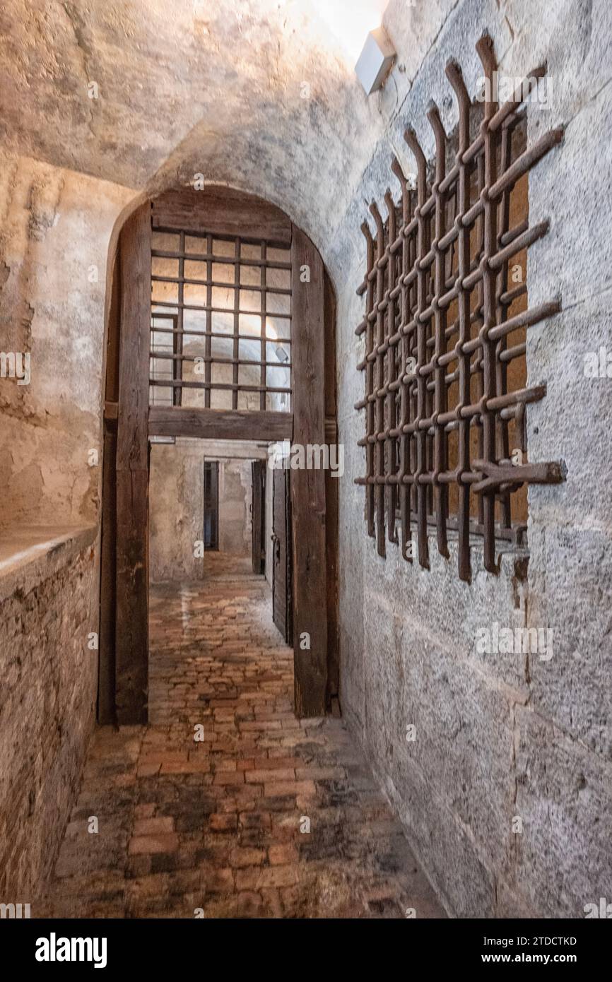 Venezia, Italia - 22 giugno 2023: Interno della prigione del palazzo del Doge. Foto Stock