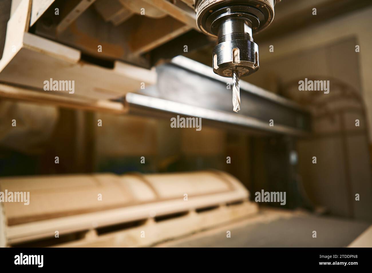 Tagliablegname CNC, macchina a controllo numerico. Foto Stock