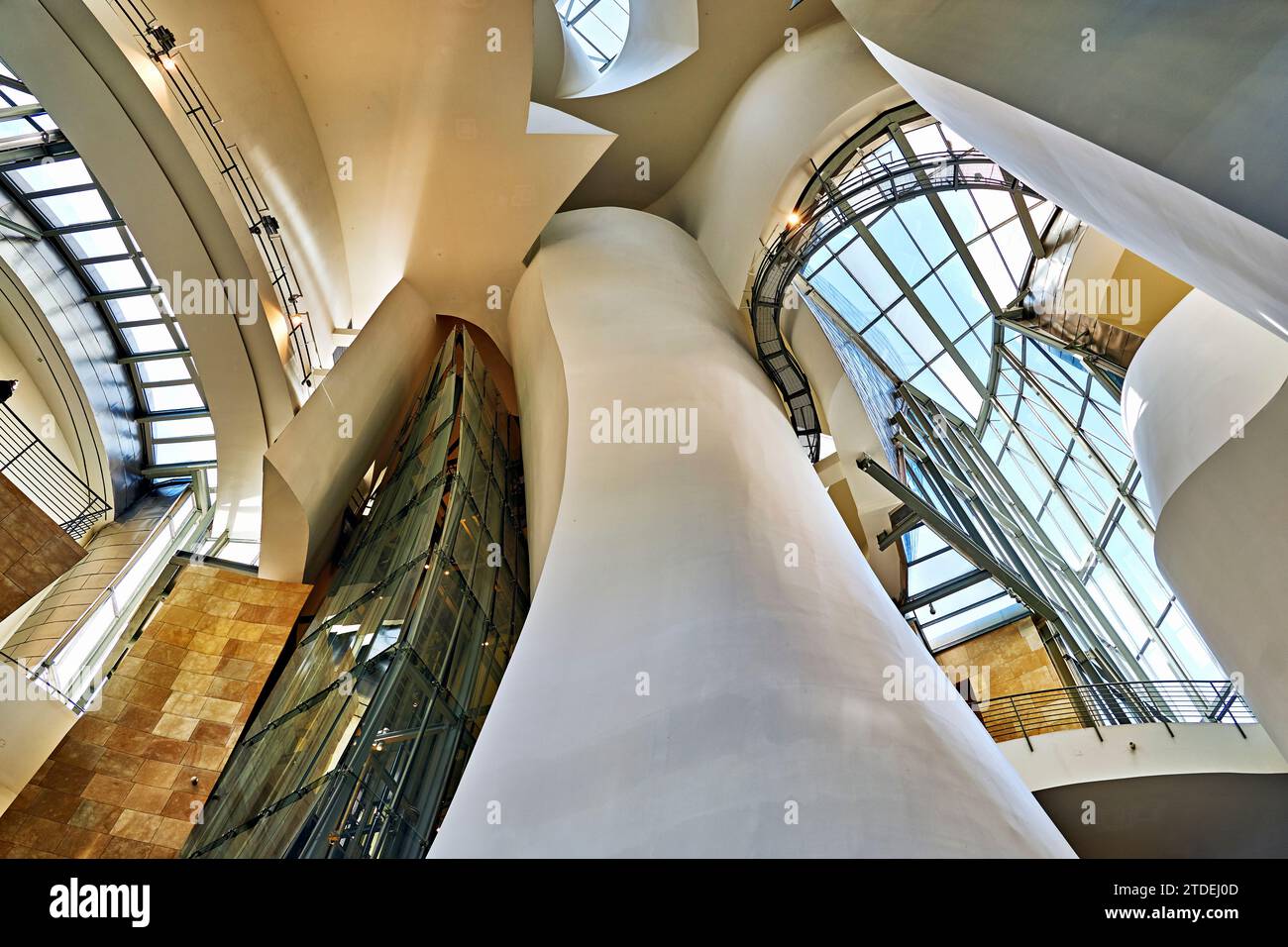 Bilbao Biscay Spagna. Gli interni del Museo Guggenheim Foto Stock