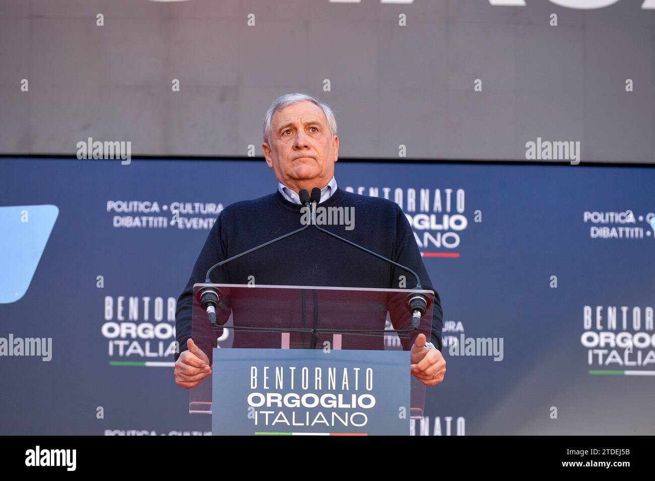 Italia, Roma, 17 dicembre 2023: Antonio Tajani, Vice Presidente del Consiglio e Ministro degli affari Esteri, partecipa alla riunione 'Atreju 2023'. Foto © Stefano Carofei/sintesi/Alamy Live News Foto Stock