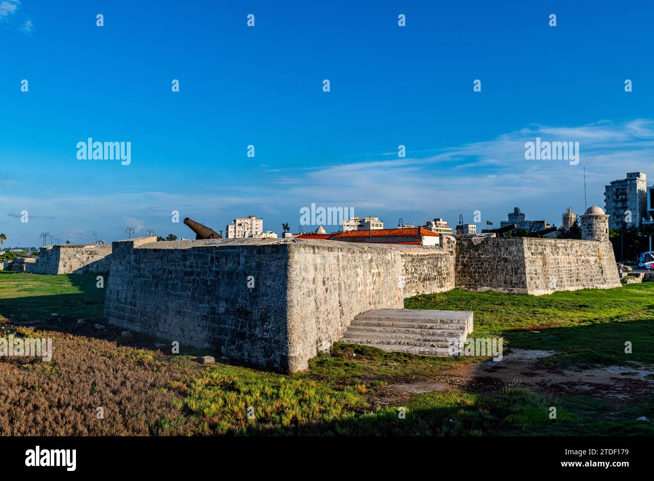 Castello de l'Avana della forza reale (Castillo de la Real Fuerza), sito patrimonio dell'umanità dell'UNESCO, l'Avana, Cuba, Indie occidentali, America centrale Foto Stock
