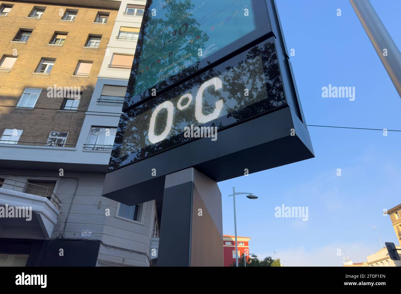 Temperature fredde per le strade di Saragozza, Spagna Foto Stock