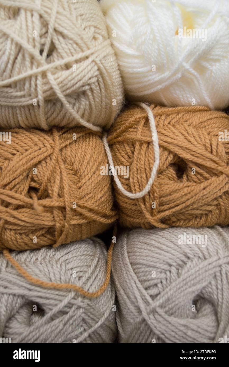 Palline di lana colorata Foto Stock