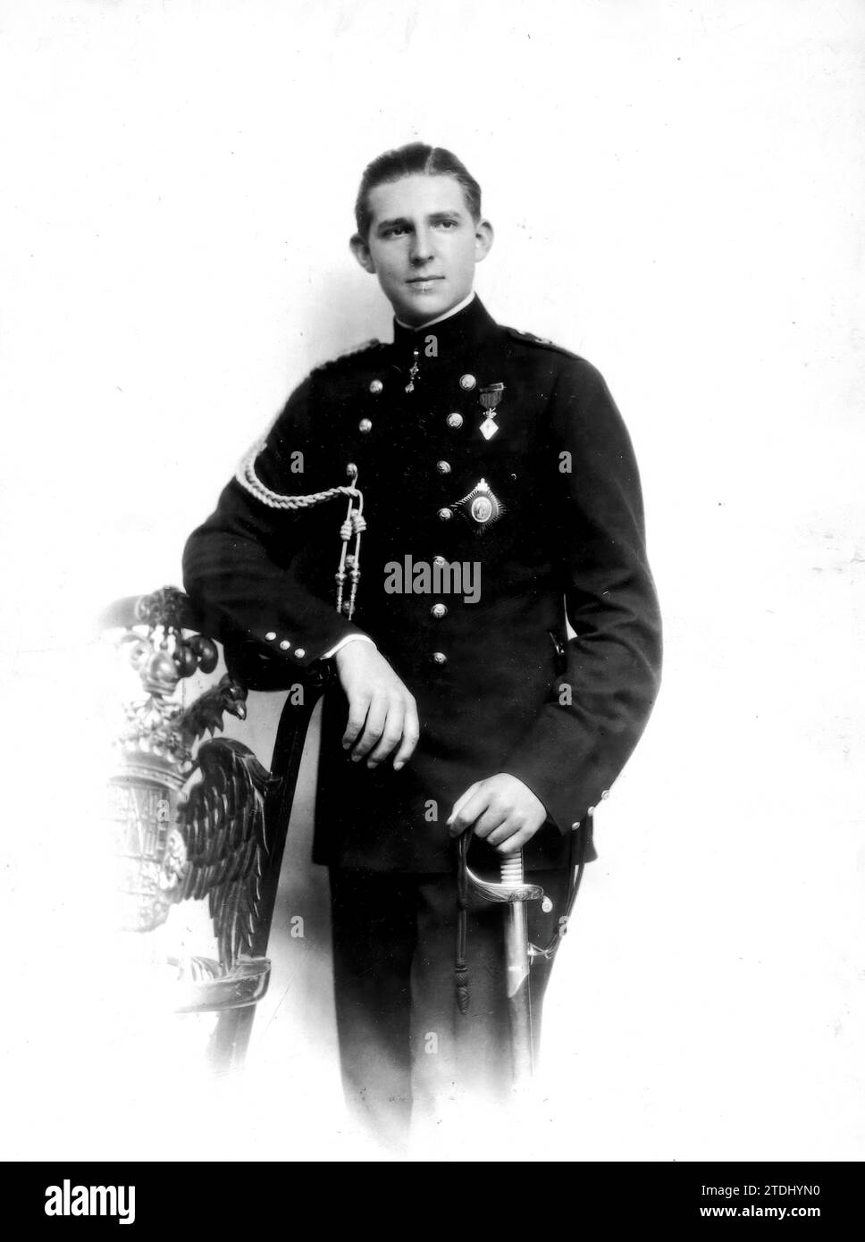 08/31/1930. Don Juan de Borbón con un'uniforme da marinaio durante i suoi studi alla Scuola Navale di San Fernando, che furono interrotti quando la Repubblica fu proclamata. Crediti: Album / Archivo ABC Foto Stock