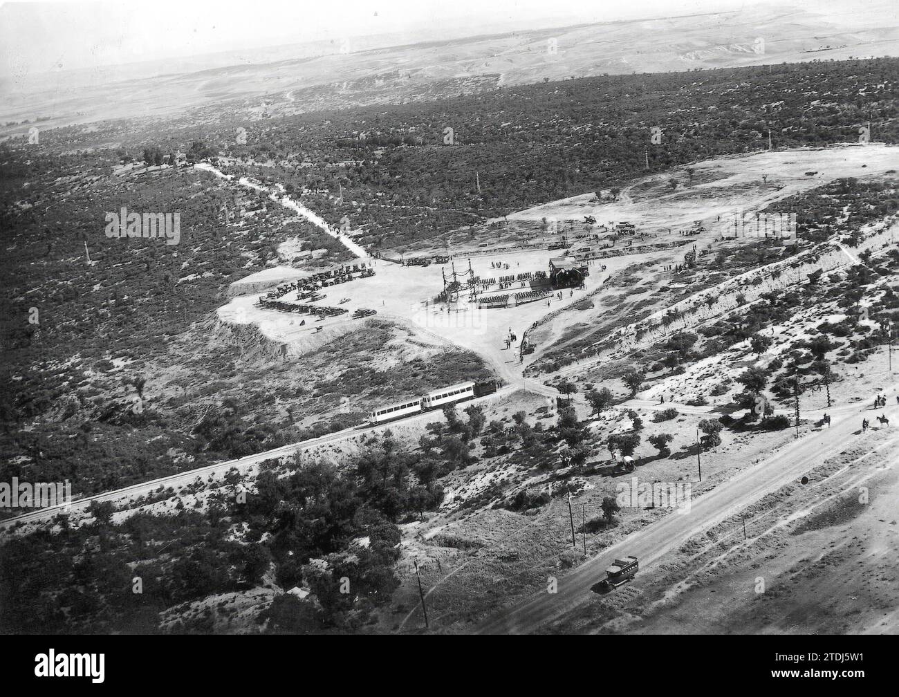 09/30/1926. Madrid. Sul monte Valdelatas. Vista, da un aereo, del luogo in cui verrà costruito il nuovo Hospice, su un pezzo di terra lungo un chilometro e mezzo di larghezza. (Foto degli Aviatori signori Ansaldo e grande) -. Crediti: Album / Archivo ABC Foto Stock