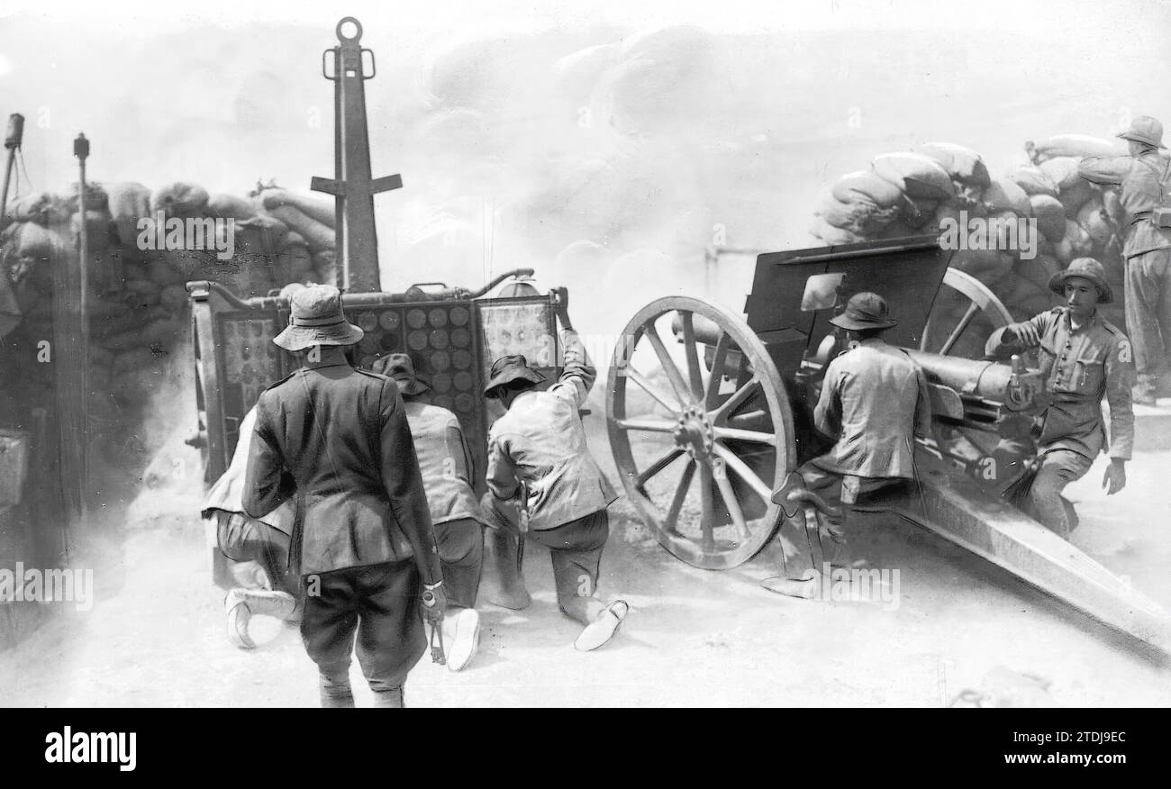 08/31/1921. Melilla. L'occupazione di Nador momenti di emozione nella lotta che l'artiglieria sostenne, precursore della vittoria di Nador. Crediti: Album / Archivo ABC / José Zegri Foto Stock