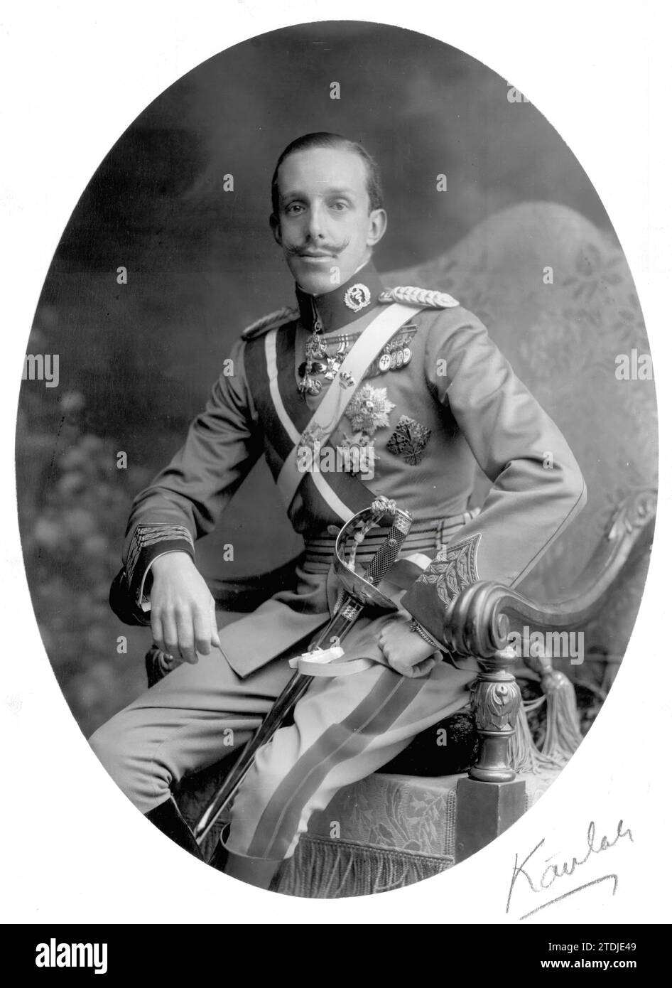 02/28/1915. Il re di Spagna. Ritratto molto recente di SMD Alfonso XIII, realizzato da Kaulak. Crediti: Album / Archivo ABC / Kaulak Foto Stock
