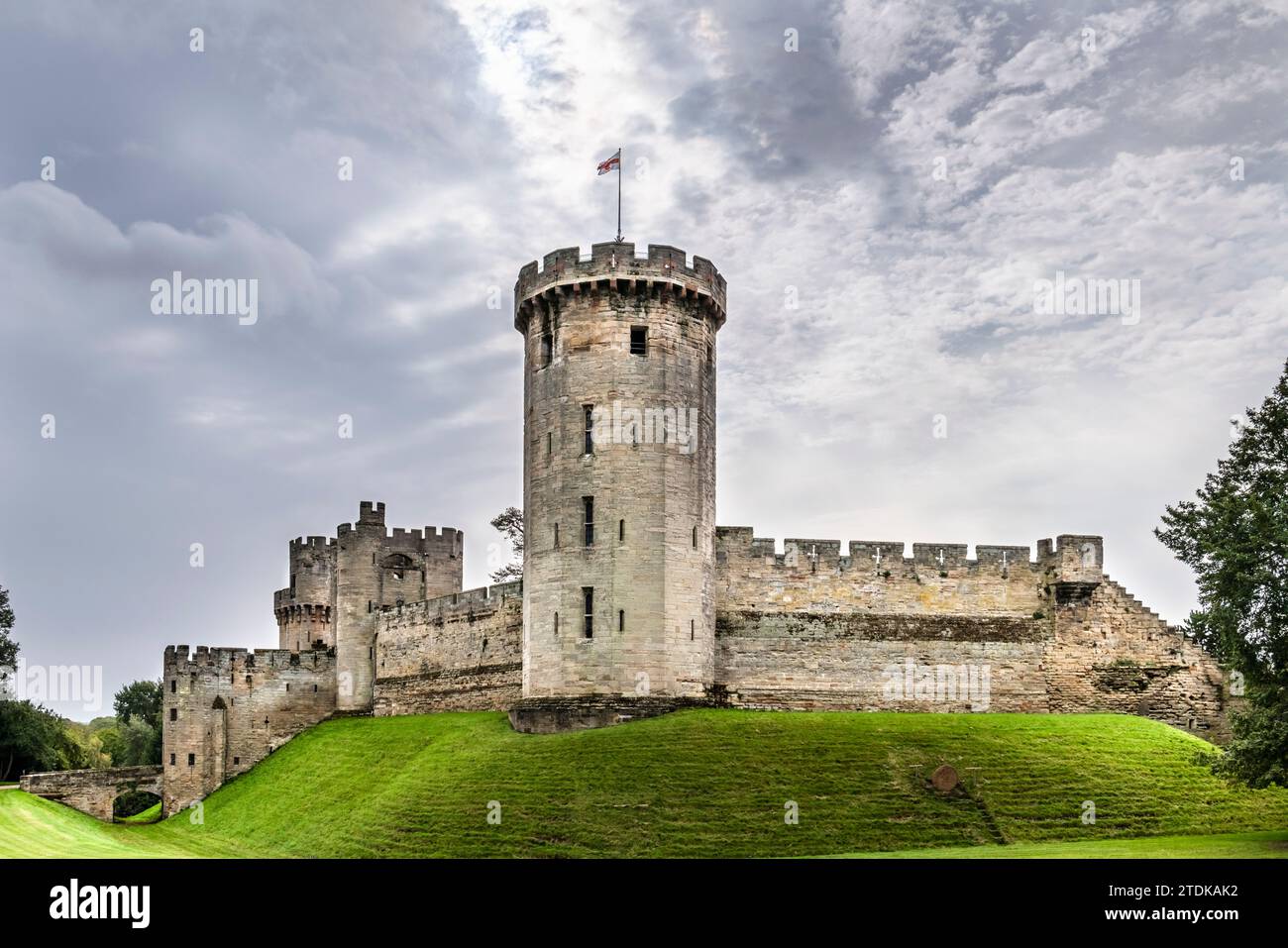 FACCIATA EST WARWICK CASTLE (1068) WARWICK WARWICKSHIRE REGNO UNITO Foto Stock