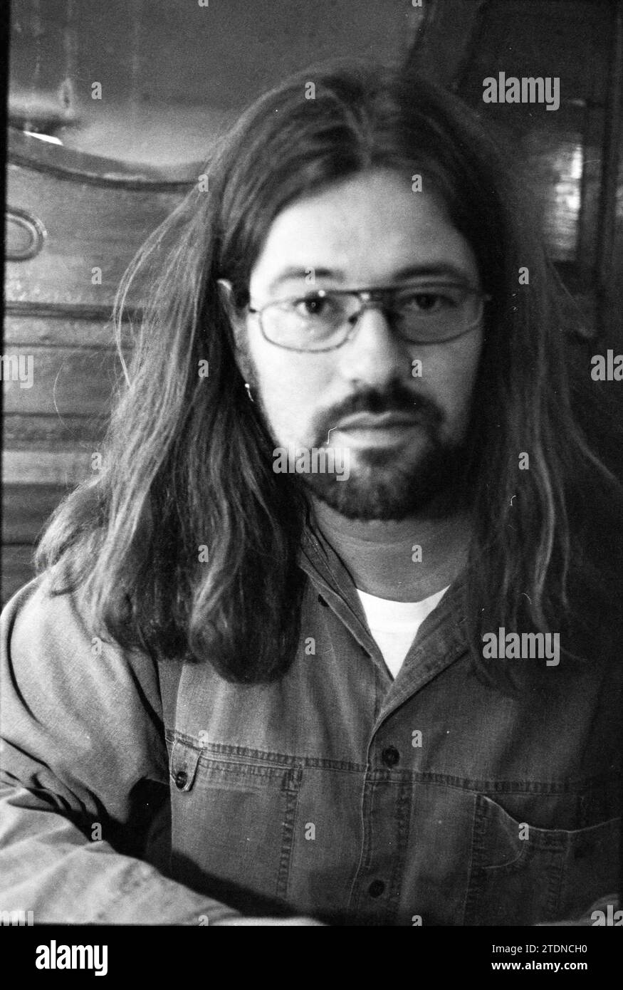 Jeroen te Loo della pop band Turtle Moon, Haarlem, Paesi Bassi, 07-11-1997, Whizgle News from the Past, su misura per il futuro. Esplora le narrazioni storiche, l'immagine dell'agenzia olandese olandese con una prospettiva moderna, colmando il divario tra gli eventi di ieri e quelli di domani. Un viaggio senza tempo che delinea le storie che plasmano il nostro futuro Foto Stock