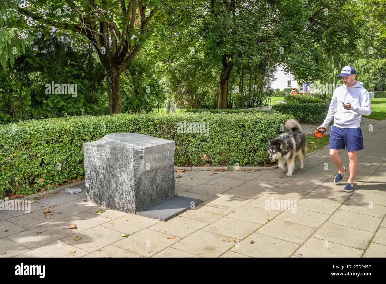 Denkmal in Erinnerung an die Kämpfer im Aufstand Warschauer Ghetto, Route der Erinnerung, ul. Zamenhofa, Warschau, Woiwodschaft Masowien, Polen Foto Stock