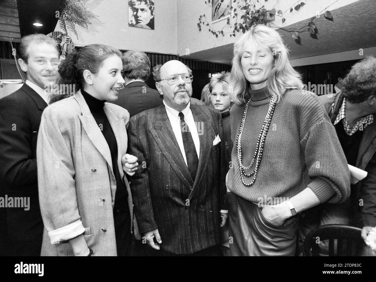 Premiere Untouchables, Filming, Filming, 07-10-1987, Whizgle News from the Past, Tailored for the Future. Esplora le narrazioni storiche, l'immagine dell'agenzia olandese olandese con una prospettiva moderna, colmando il divario tra gli eventi di ieri e quelli di domani. Un viaggio senza tempo che delinea le storie che plasmano il nostro futuro Foto Stock