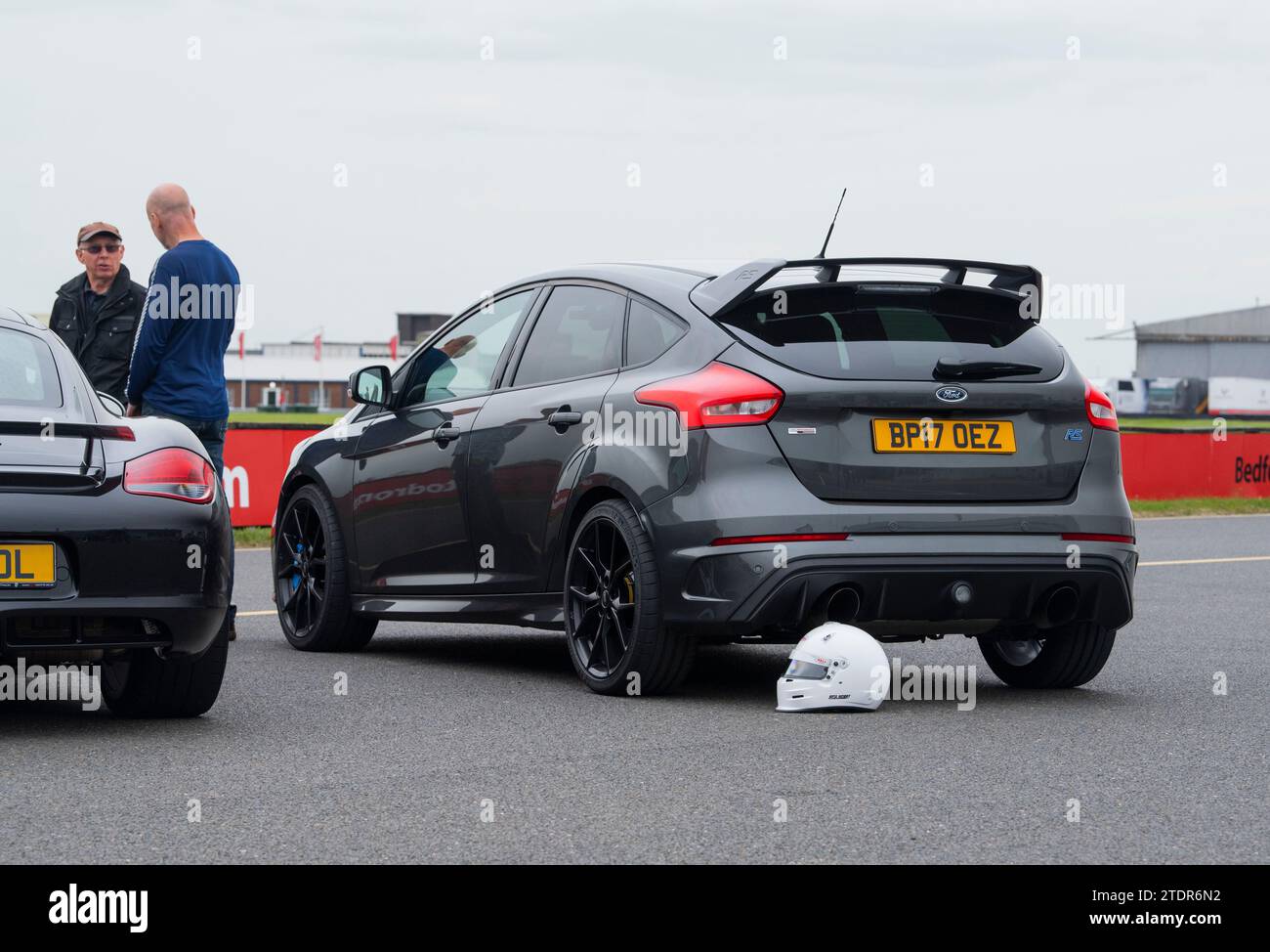 Ford Focus RS nei box in occasione di un evento di gara Foto Stock