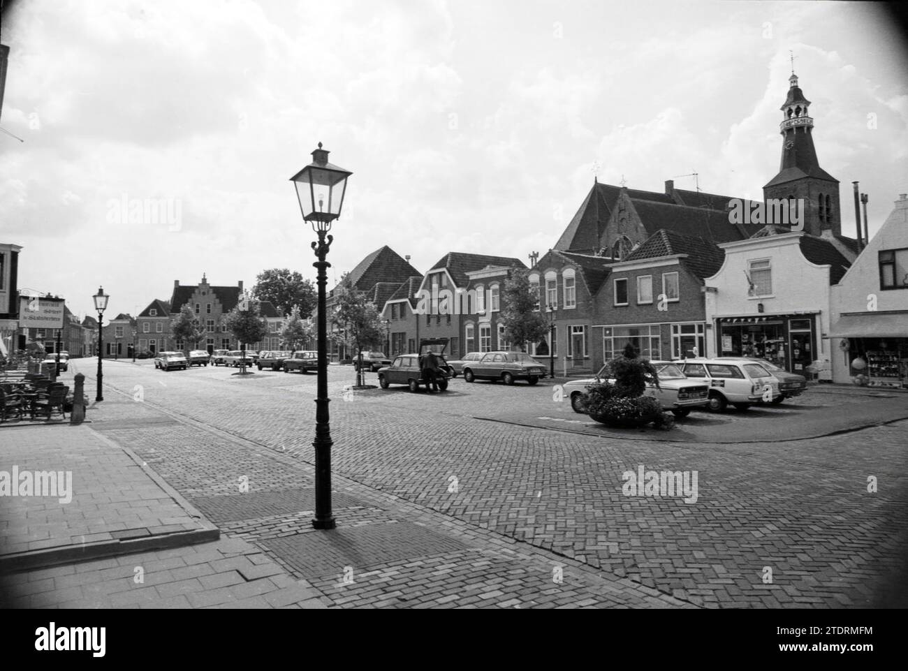Report Zeeland, Tourist Places, 25-08-1980, Whizgle News from the Past, su misura per il futuro. Esplora le narrazioni storiche, l'immagine dell'agenzia olandese olandese con una prospettiva moderna, colmando il divario tra gli eventi di ieri e quelli di domani. Un viaggio senza tempo che delinea le storie che plasmano il nostro futuro Foto Stock