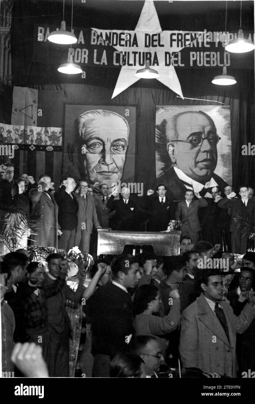 01/31/1937. Presidenza della cerimonia inaugurale del primo istituto per i lavoratori, creato dal governo repubblicano. Crediti: Album / Archivo ABC / J. Bondia Valls Foto Stock