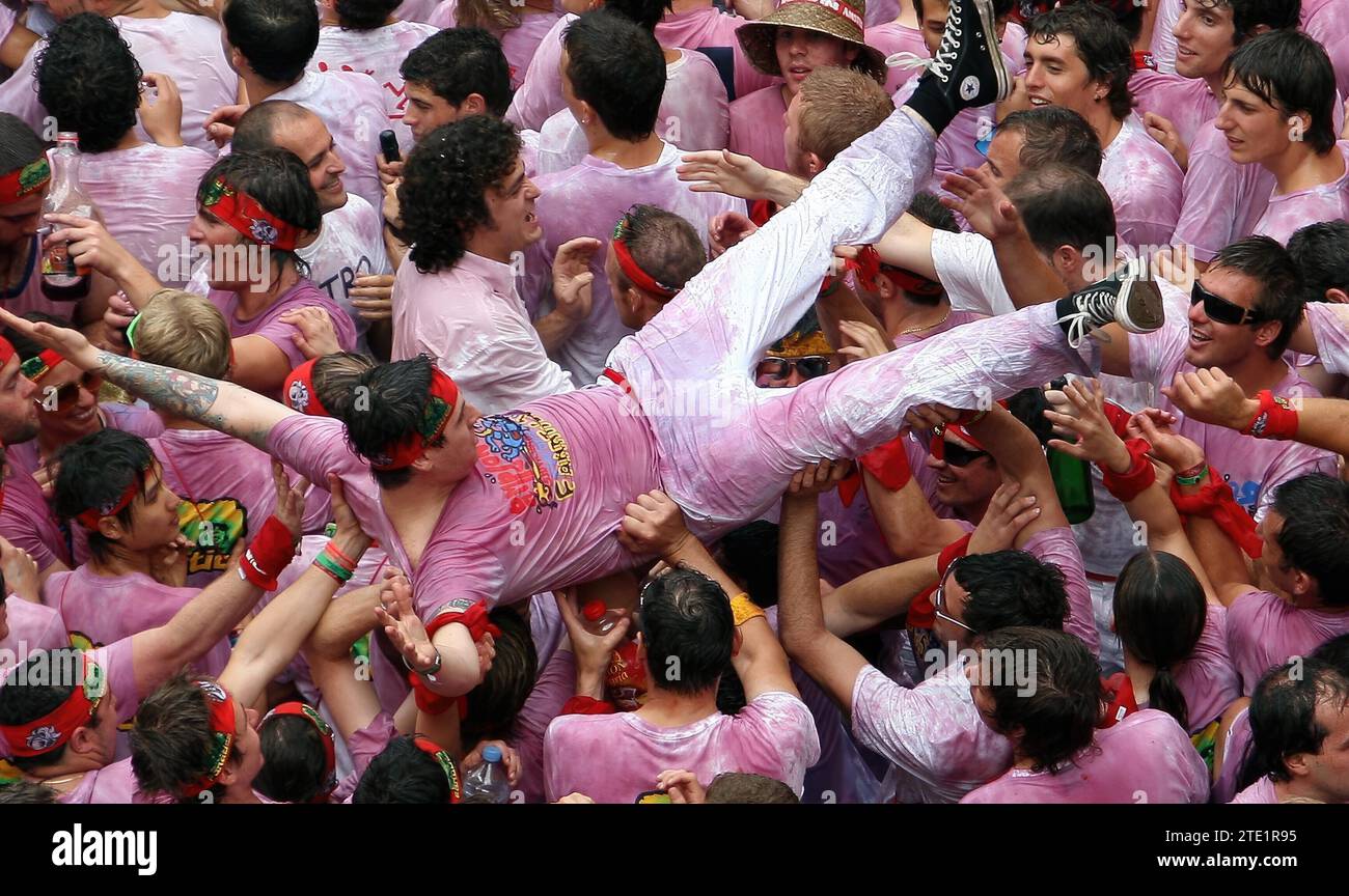 07/05/2009. pamplona, 6-7-09-.-san fermin festeggiamenti; nell'atmosfera dell'immagine in elchupinazo.-foto ernesto acute.archdc. Crediti: Album / Archivo ABC / Ernesto Agudo Foto Stock