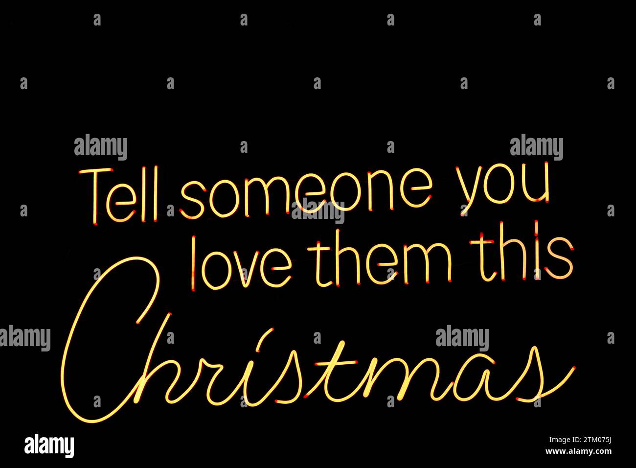 Immagini affascinanti delle luci natalizie scattate durante il mio viaggio a York Foto Stock