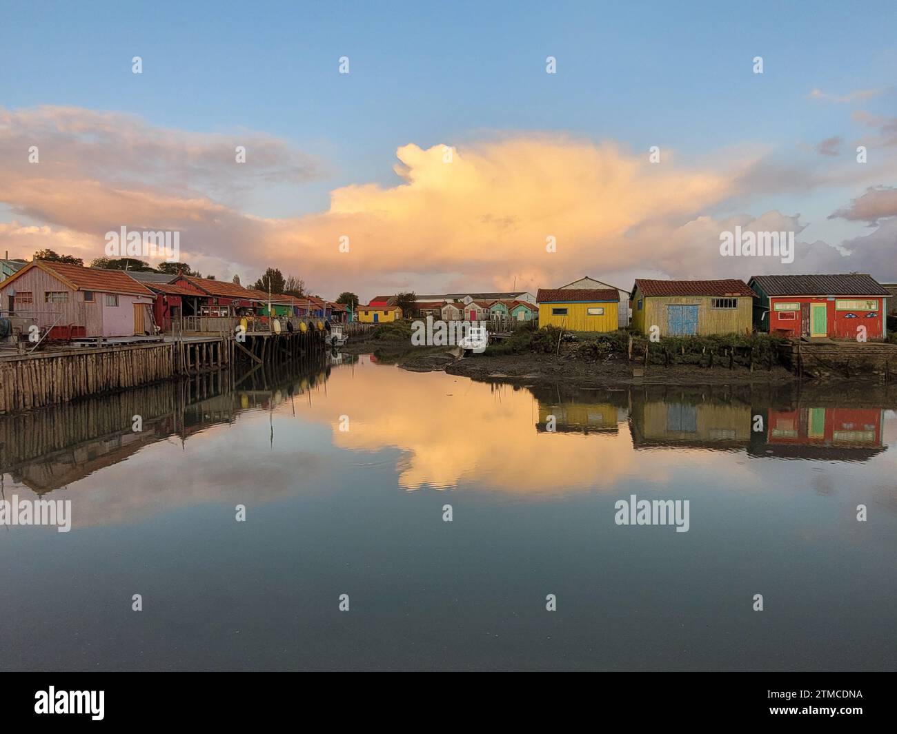 oyster Farmers's Huts isola di oléron FRANCIA Foto Stock