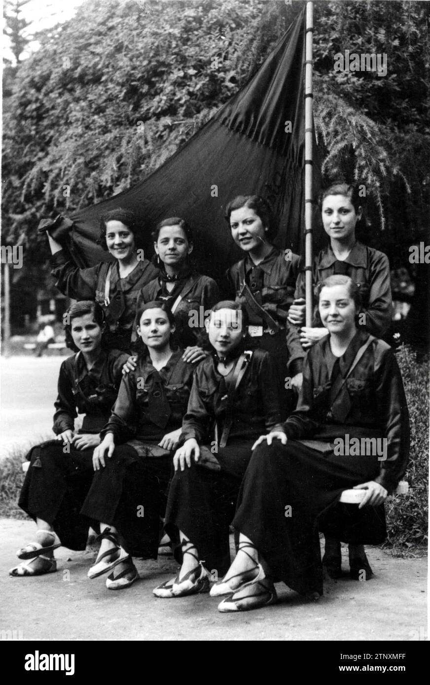 09/30/1936. Donne del partito unionista che si sono candidate per Valencia a beneficio delle milizie che hanno combattuto sul fronte. Crediti: Album / Archivo ABC / luis vidal Foto Stock