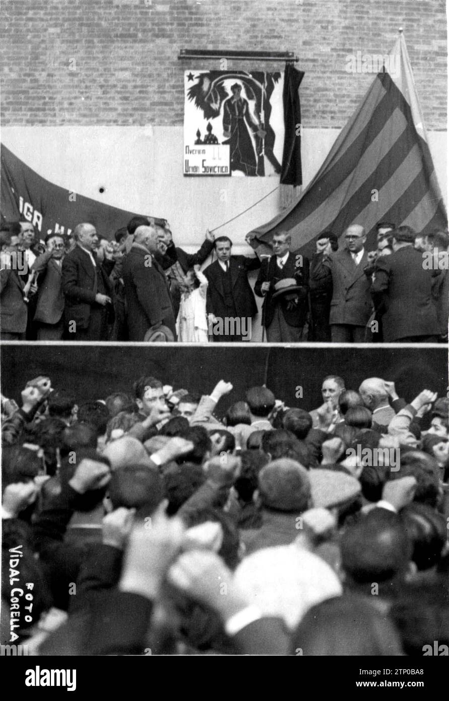 12/31/1936. Inaugurazione della targa che segnava il viale dell'Unione Sovietica, un atto con il quale Valencia commemorava il 19° anniversario della rivoluzione russa. Crediti: Album / Archivo ABC Foto Stock