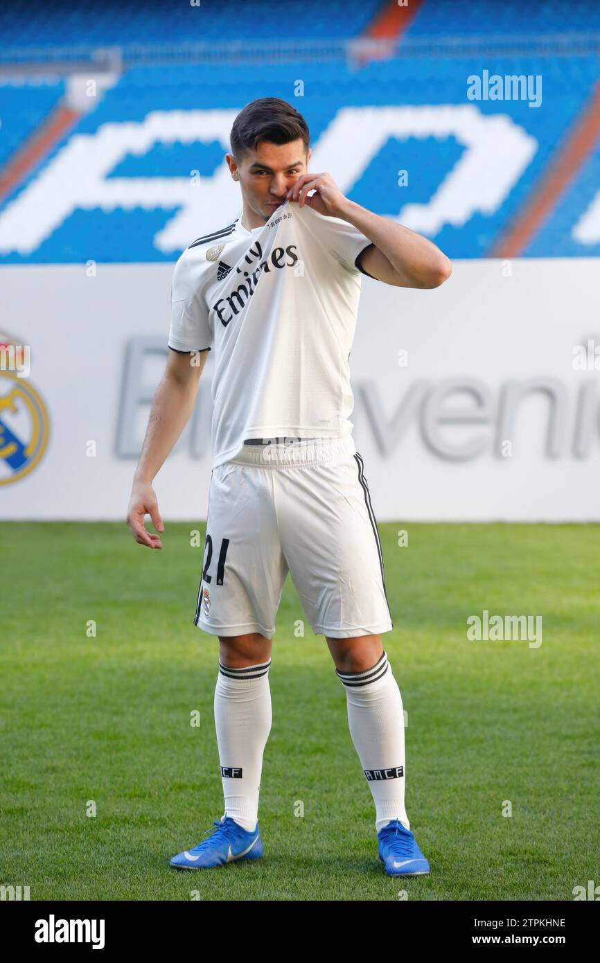 Madrid, 01/07/2019. Presentazione ufficiale di Brahim Díaz come nuovo giocatore del Real Madrid. Foto: Guillermo Navarro ARCHDC. Crediti: Album / Archivo ABC / Guillermo Navarro Foto Stock