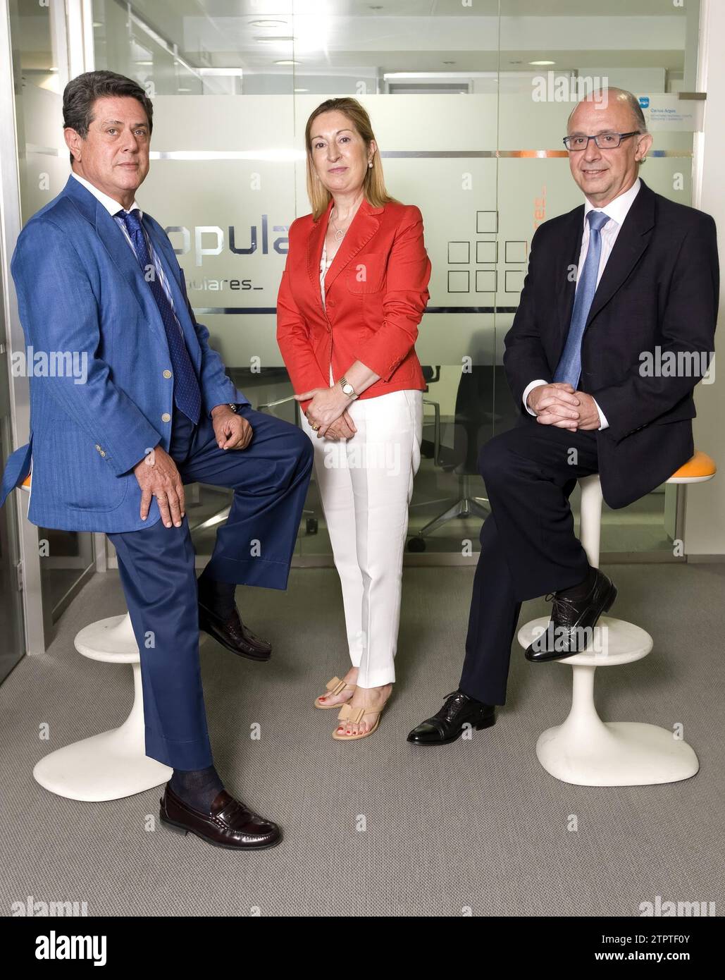 Madrid, 20/06/2011. Incontro di Federico Trillo, Cristóbal Montoro e Ana Pastor, importanti deputati del PP. Foto: Ignacio Gil. ARCHDC. Crediti: Album / Archivo ABC / Ignacio Gil Foto Stock