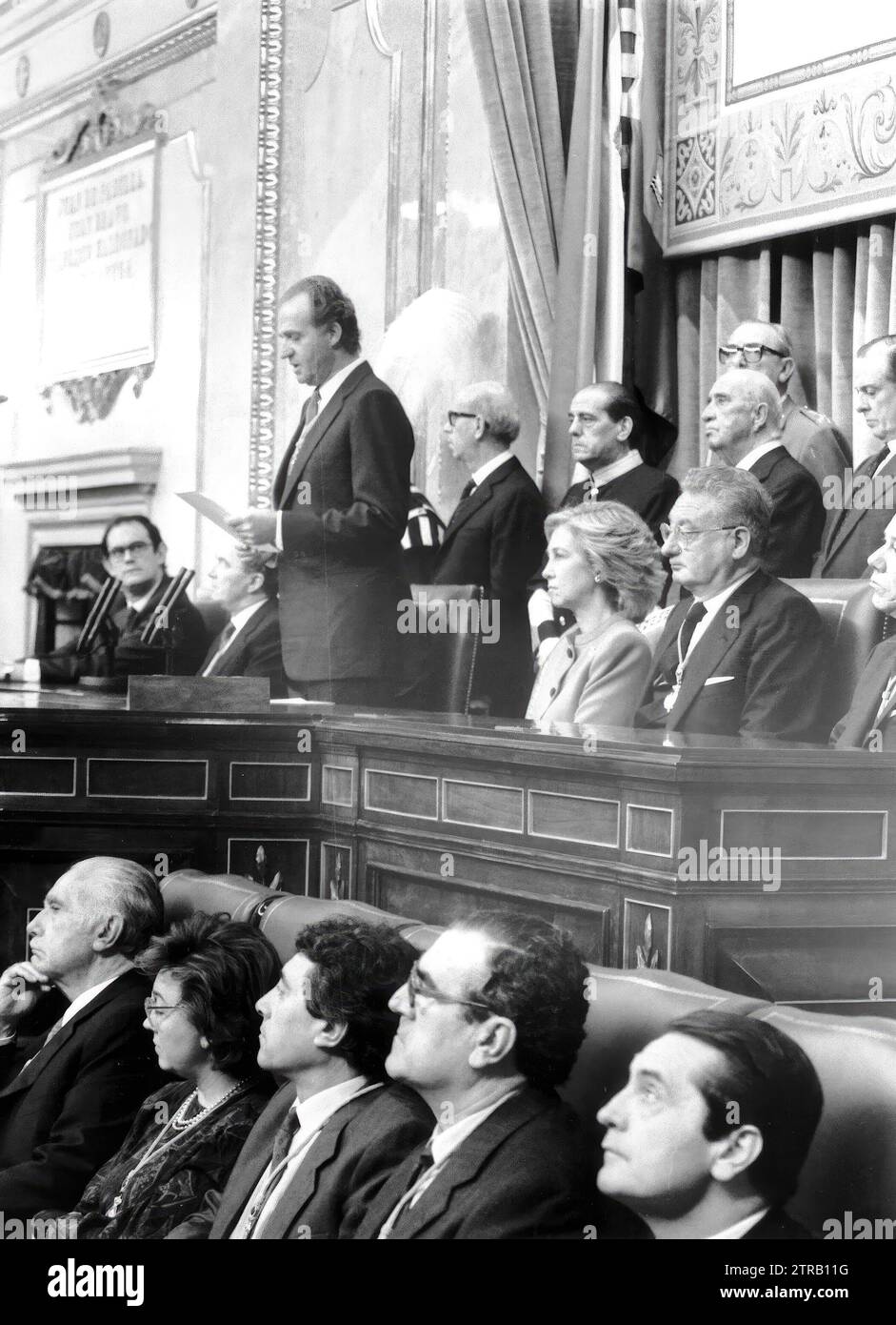 12/05/1988. Re Juan Carlos al Congresso dei deputati per celebrare il decimo anniversario della costituzione. Crediti: Album / Archivo ABC / Jaime Pato Foto Stock