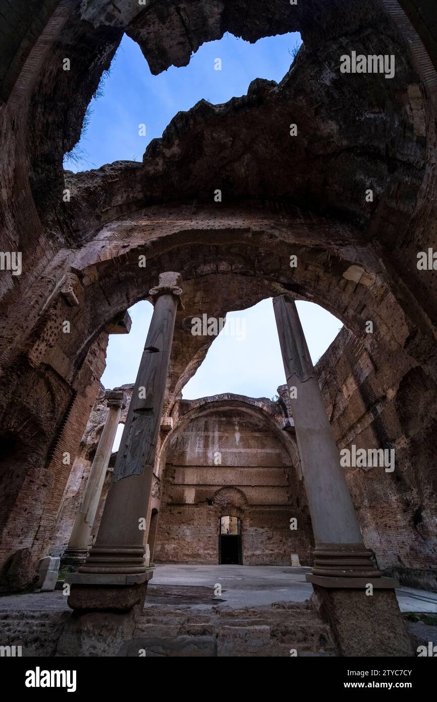Grandi Terme nella Villa Adriana, Villa Adriana, resti di un grande complesso di ville costruito intorno al 123 d.C. dall'imperatore romano Adriano. Foto Stock