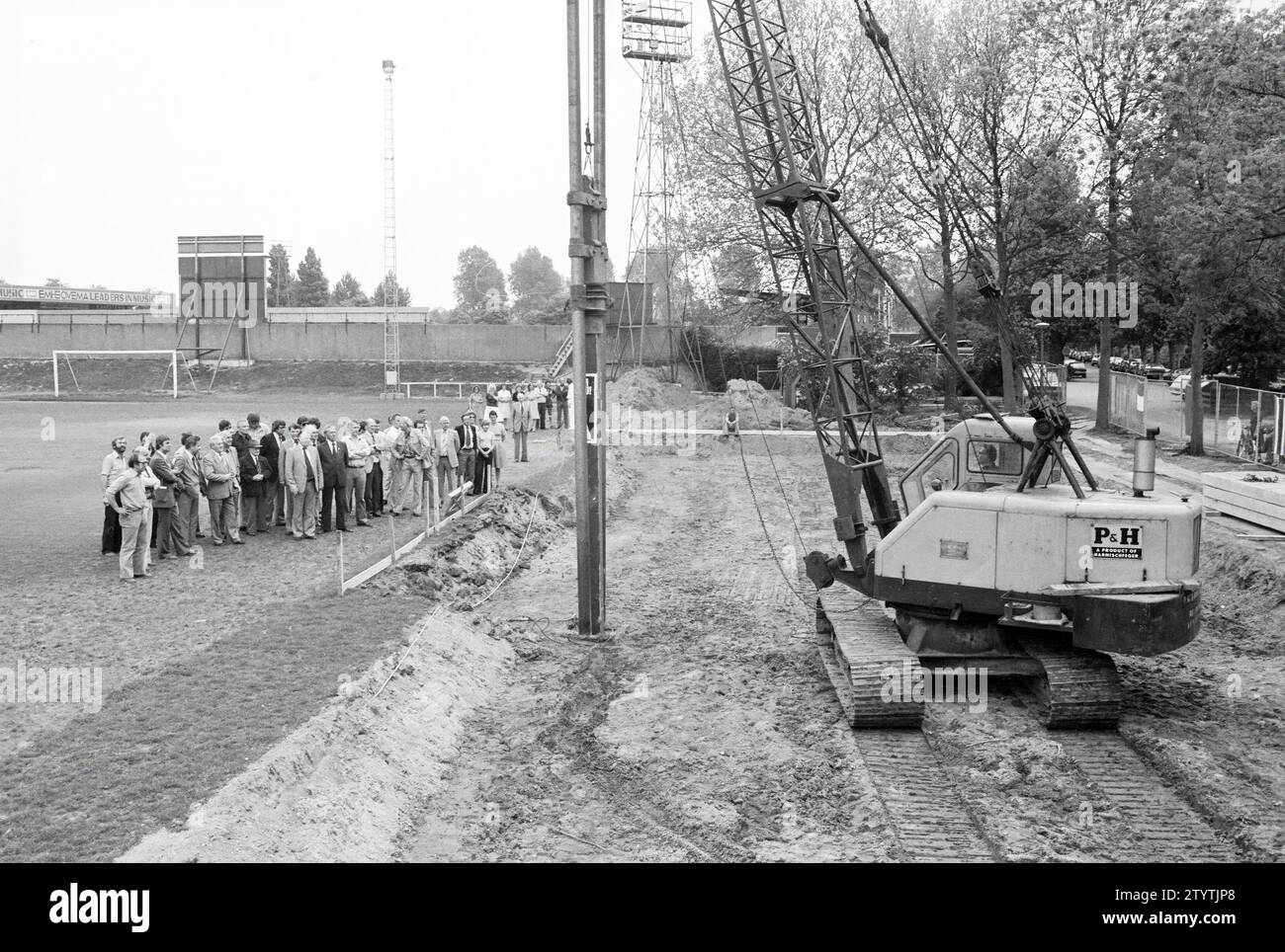 1st post Clubhouse HFC, Haarlem, First post, 30-05-1978, Whizgle News from the Past, su misura per il futuro. Esplora le narrazioni storiche, l'immagine dell'agenzia olandese olandese con una prospettiva moderna, colmando il divario tra gli eventi di ieri e quelli di domani. Un viaggio senza tempo che delinea le storie che plasmano il nostro futuro. Foto Stock