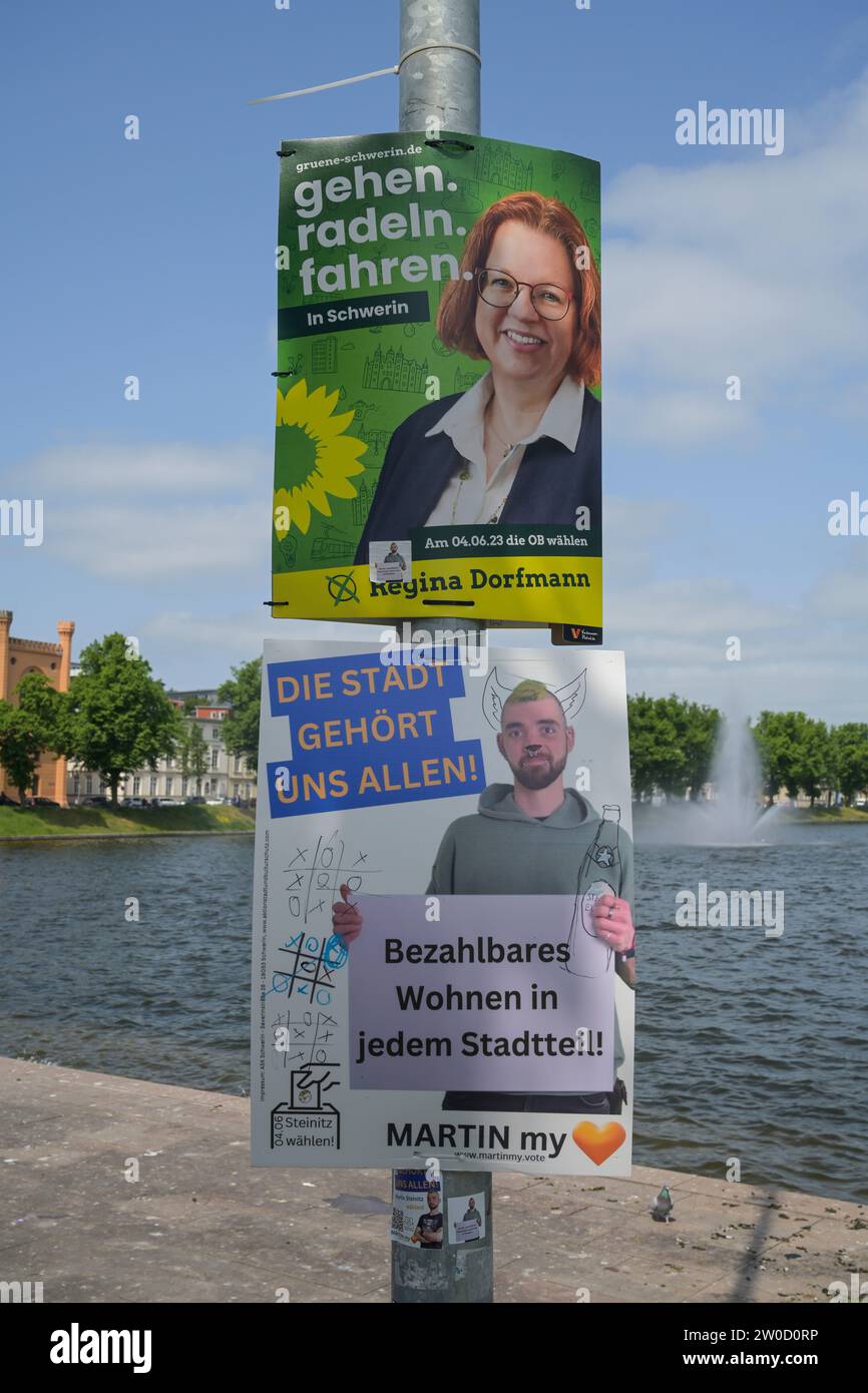 Wahlkampf, Wahlplakate, Grüne, Regina Dormann, Martin Steinitz, Schwerin, Meclemburgo-Vorpommern, Deutschland Foto Stock