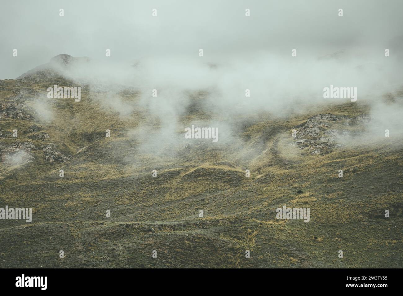 Paesaggio negli altopiani andini, Curipata, Perù Foto Stock