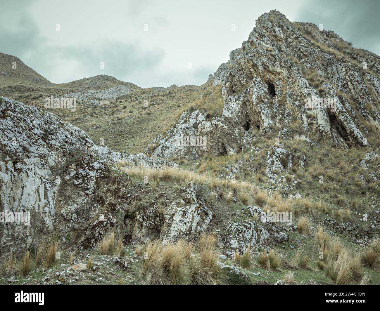 Paesaggio negli altopiani andini, Curipata, Perù Foto Stock